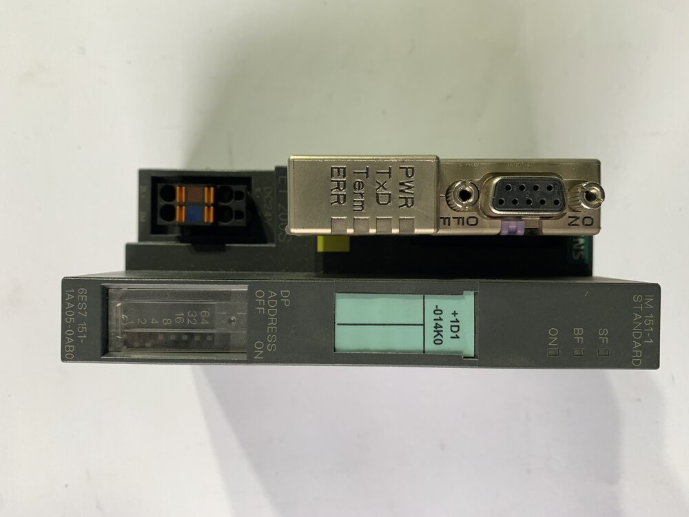 Siemens 6ES7 151-1AA05-0AB0