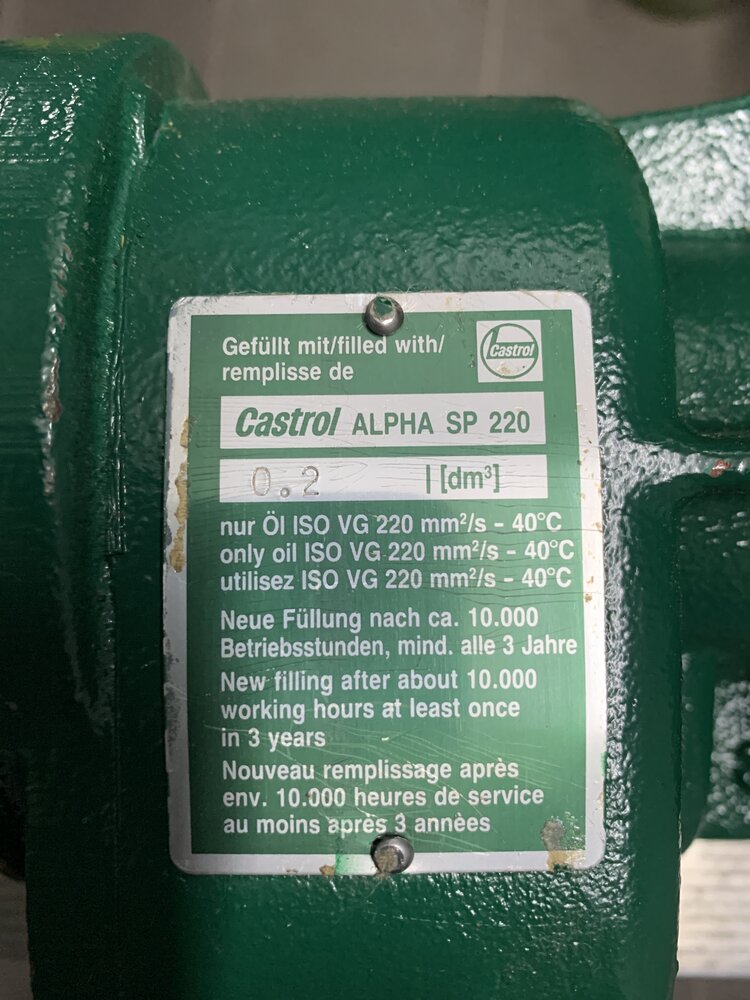 Turmstraße.11.23843  63s/40. 230/400v. 0,12kW.  - Bild 3