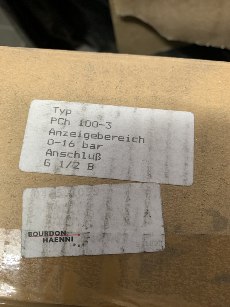 Bourdon Haenni PCh 100-3. Anzeigebereich 0-16 bar Anschluß G1/2B