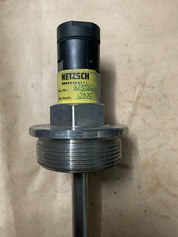 Netzsch 825066. 2075