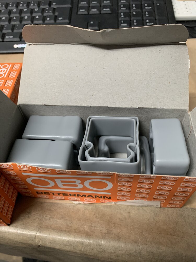 OBO Bettermann LKM-Kanal  40x40 mm - Bild 3