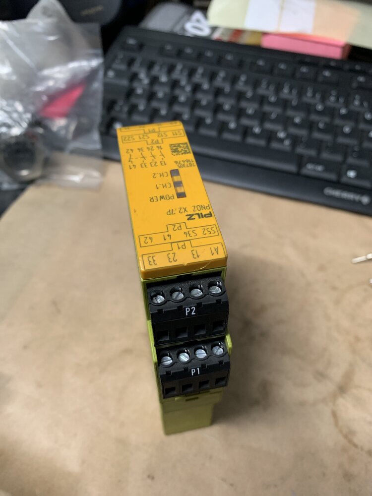 Pilz PNOZ X2.7P. C 24VACDC 3NA3/0 1n/c - Bild 4