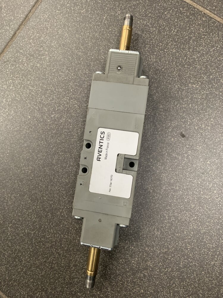 Aventics  0820034990