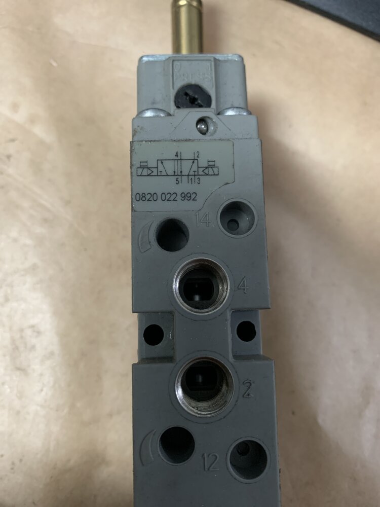 Aventics  0820022992