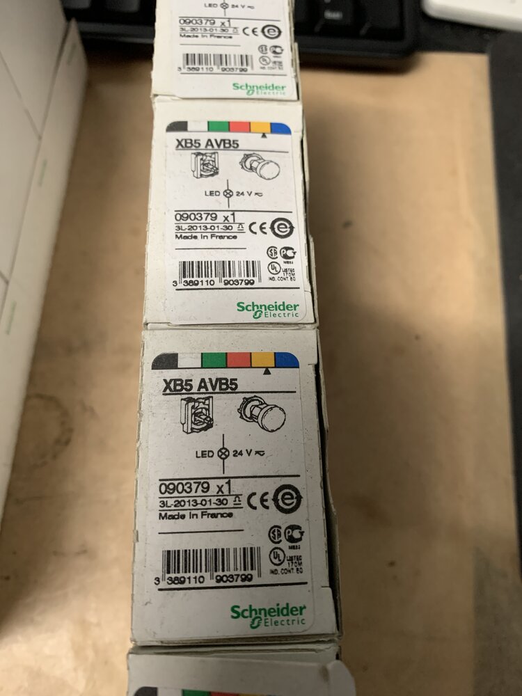 Schneider Electric  XB5 AVB5