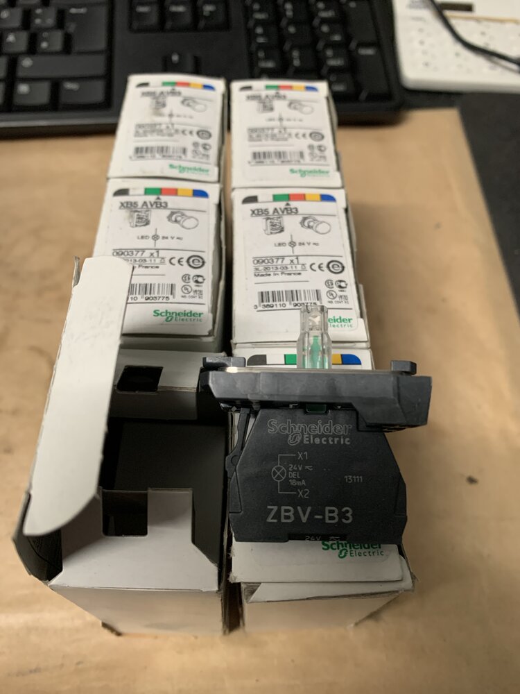 Schneider Electric  XB5 AVB3 - Bild 2