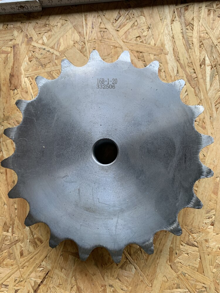 Kettenrad 16B-1-20. 332506
