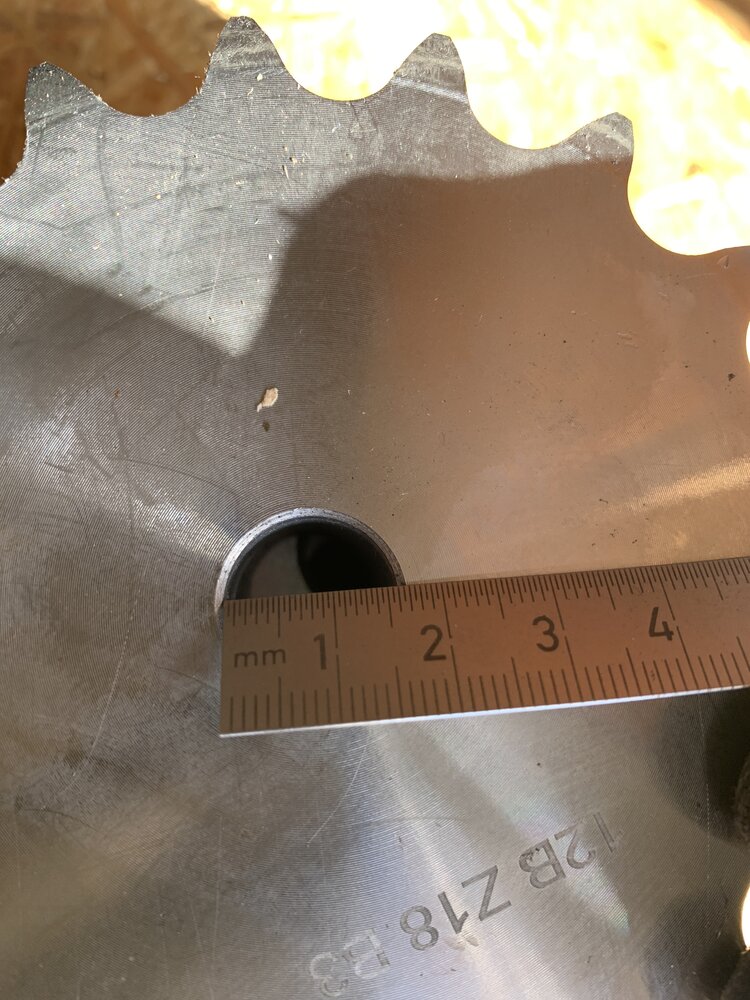 Kettenrad 12B Z18B3,12B-1-18 332506,12B-1-18 326340