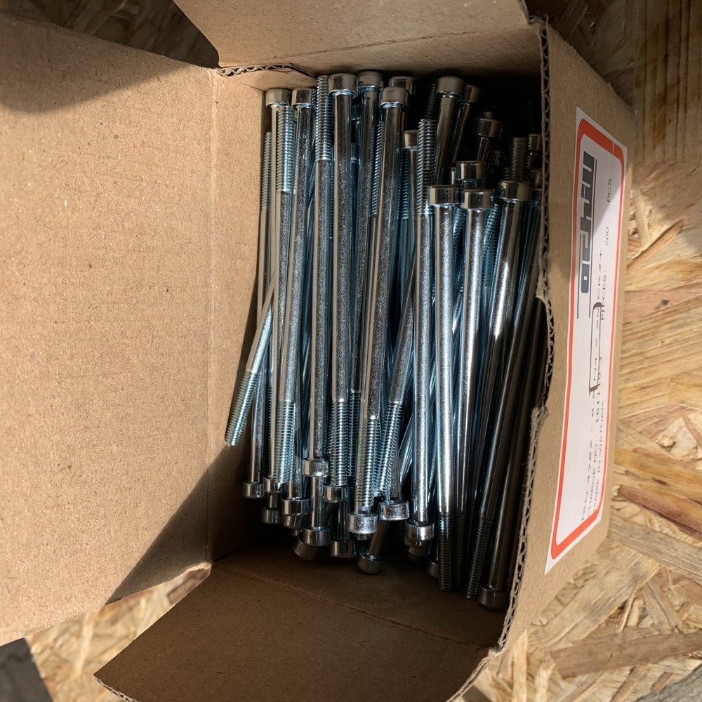 Zylinderschrauben  M4x90 - Bild 2