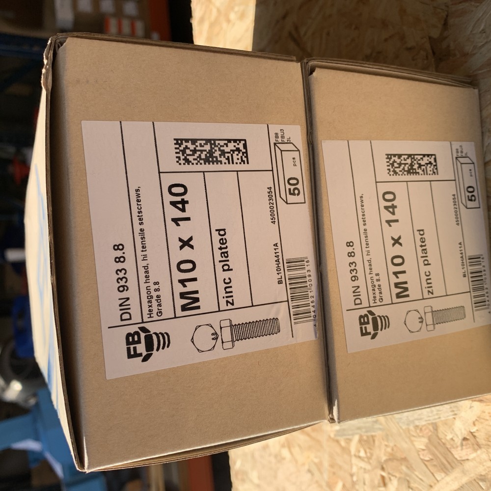 FB Sechskantschrauben M10x140