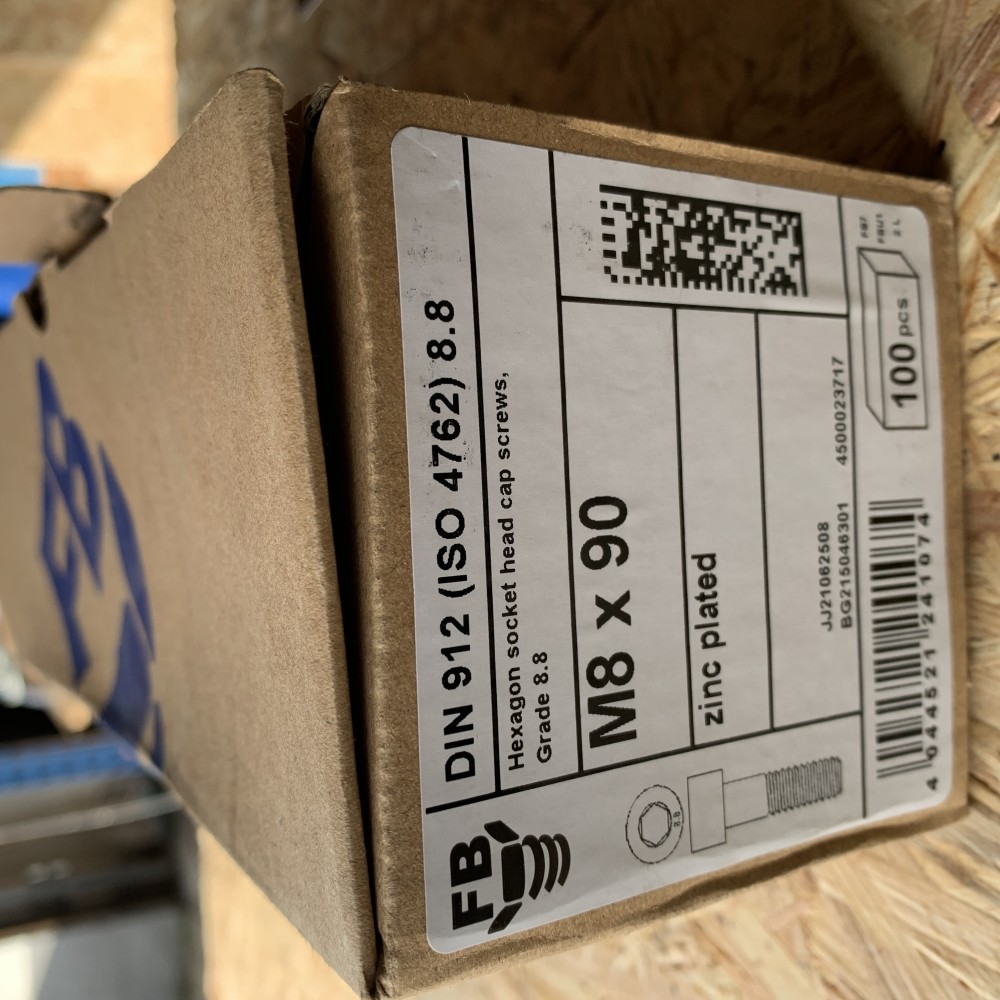 FB Zylinderschrauben  M8x90