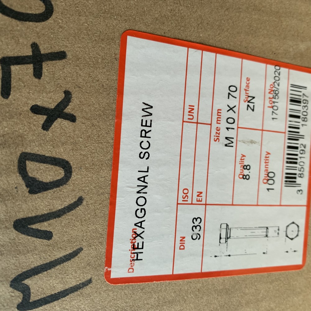 Sechskantschrauben M10x70