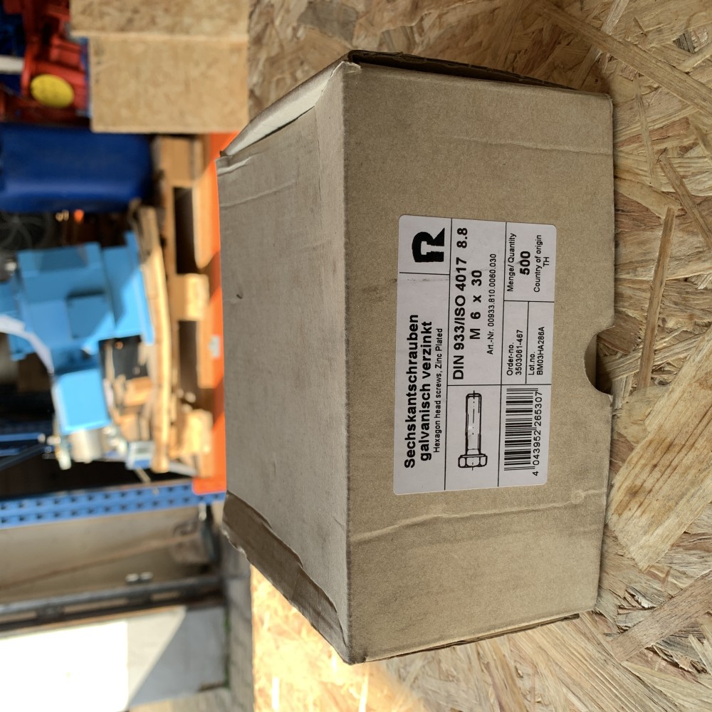 Sechskantschrauben M6x30