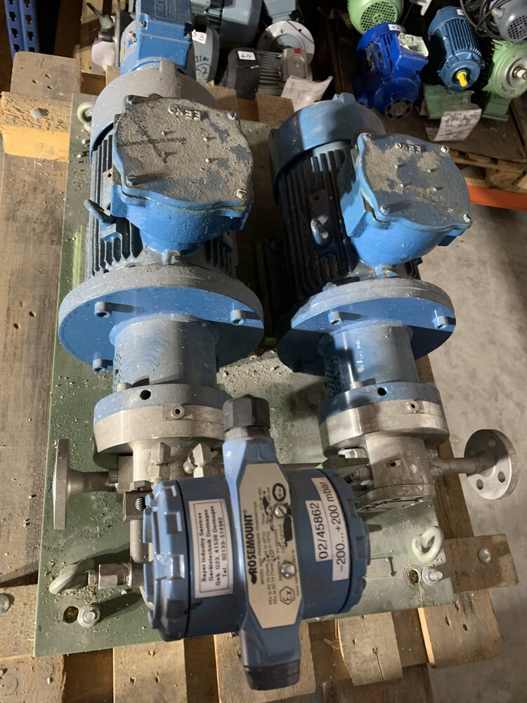 Felten und Guilleaume+ Motor: CD 100L-2; Pumpe: Witte CHEM 4,7-1 - Bild 3