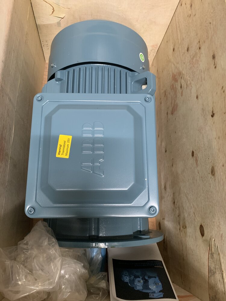 ABB IE3 M2BAX180MLA4 - Bild 2