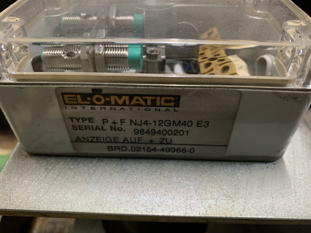 EL-O-MATIC +. TUFLINE Привод: P+F NG4-12GM40 E3; Ventil : CF8M/ 150/4