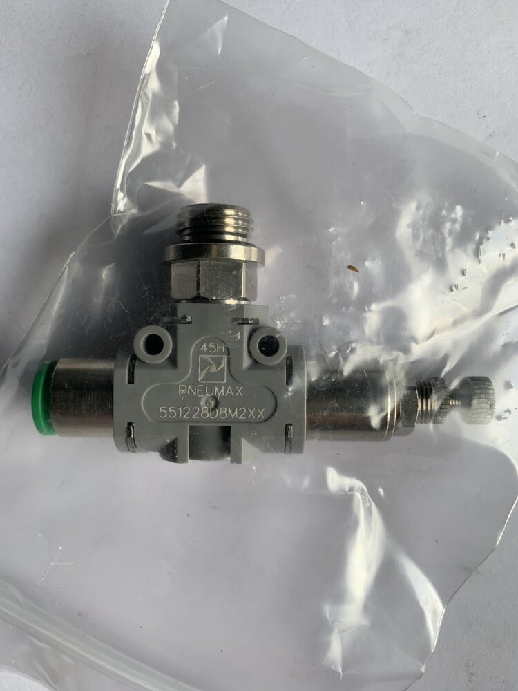  PNEUMAX 551.228.D8.M2.XX